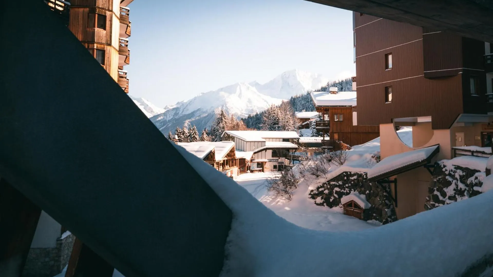 Charmant 2 Pieces Pour 4 Pers. Avec Balcon, Skis Aux Pieds, Centre La Tania, Pres Des Remontees Mecaniques. - Fr-1-182A-31 Courchevel France